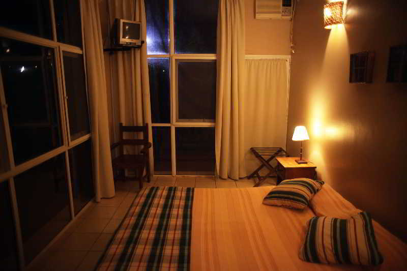 Iguazu Inn Hostel Пуерто-Іґуасу Екстер'єр фото