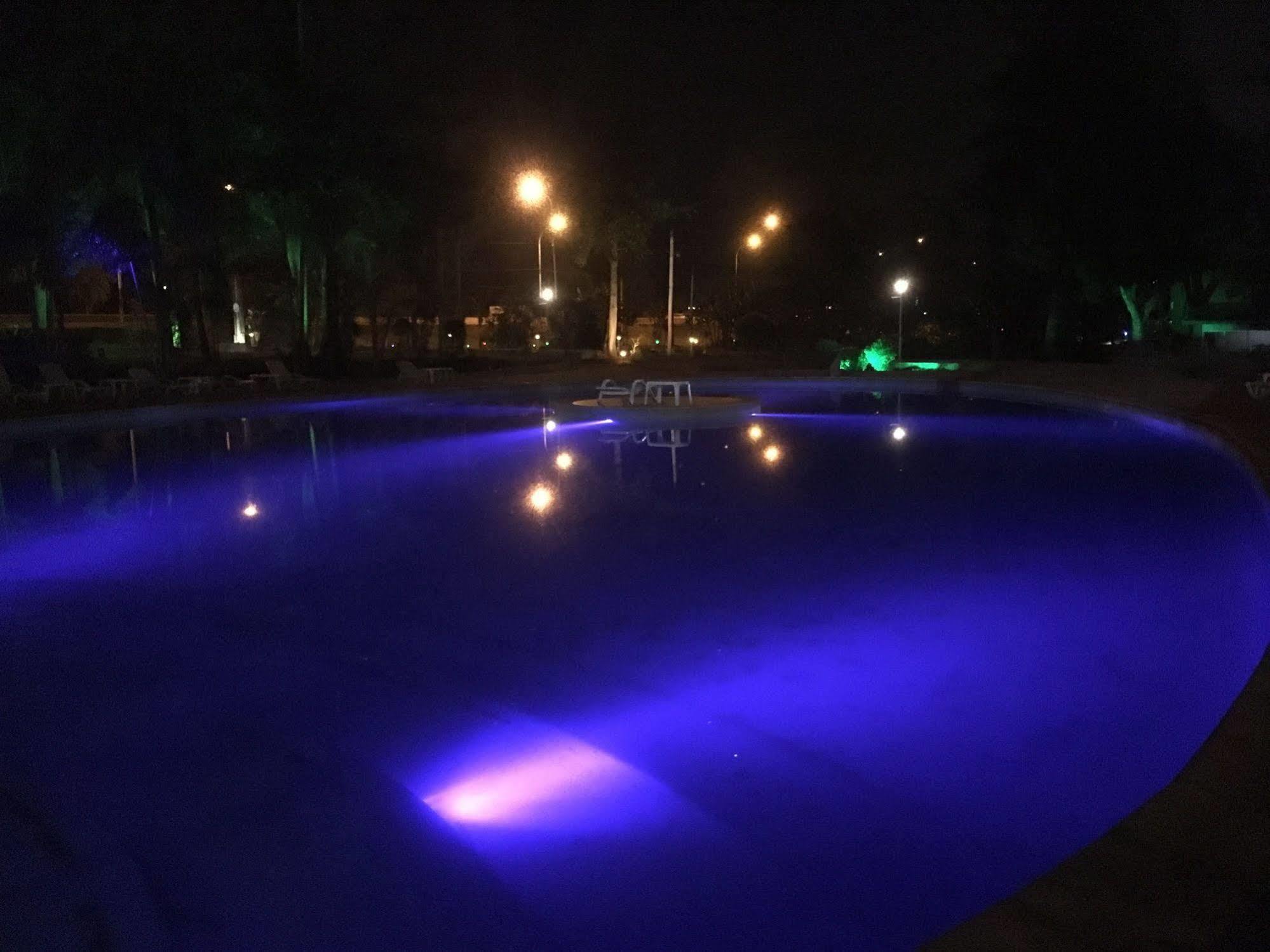 Iguazu Inn Hostel Пуерто-Іґуасу Екстер'єр фото