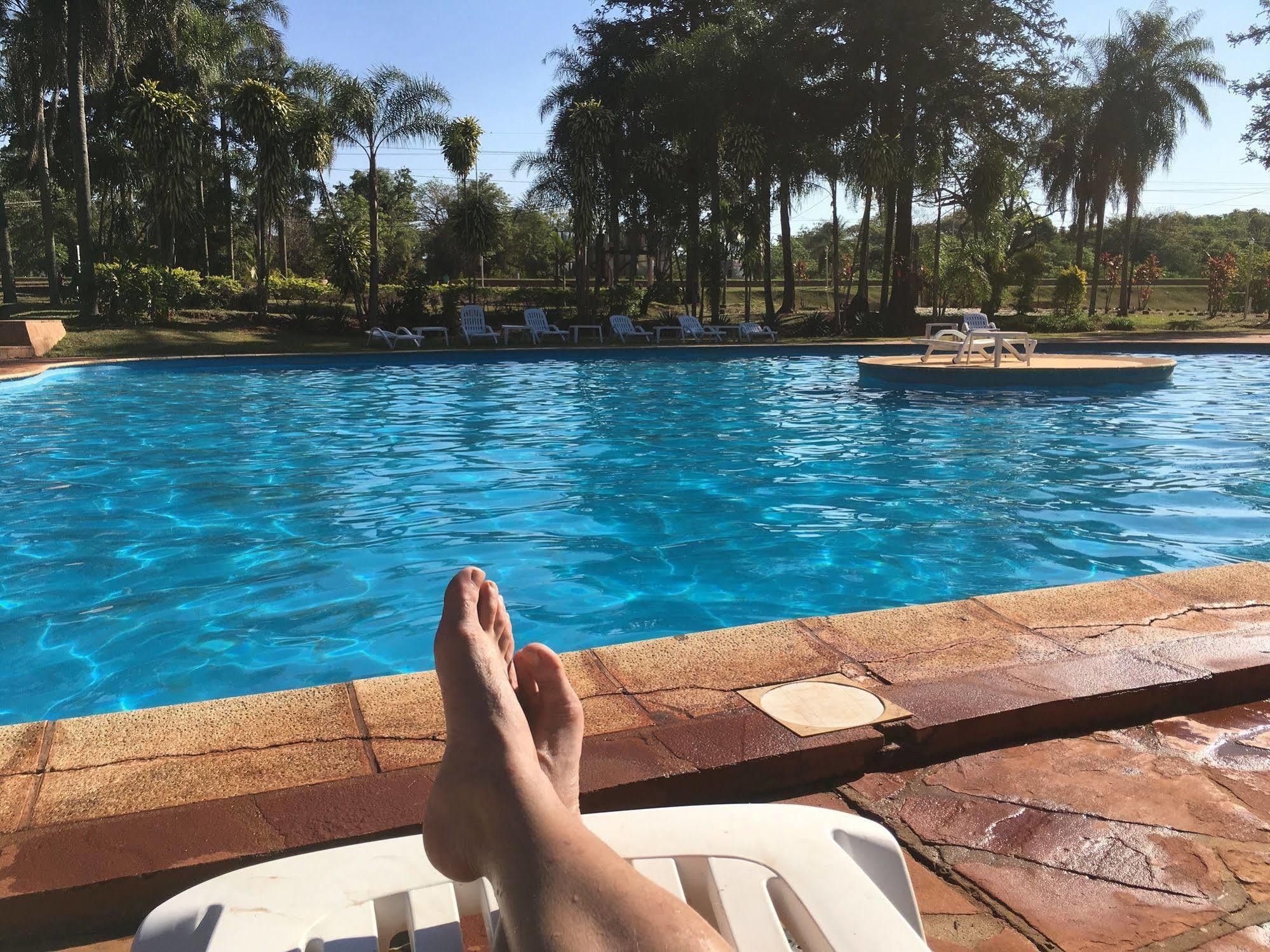 Iguazu Inn Hostel Пуерто-Іґуасу Екстер'єр фото